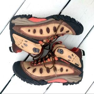 ✨ MERRELL Chameleon Arc 2 Hiking Boots
